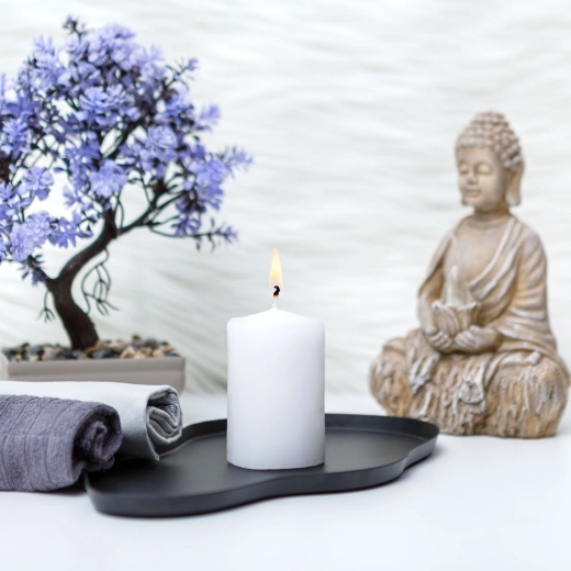 Vela cilíndrica sin aroma 130 g – Blanca