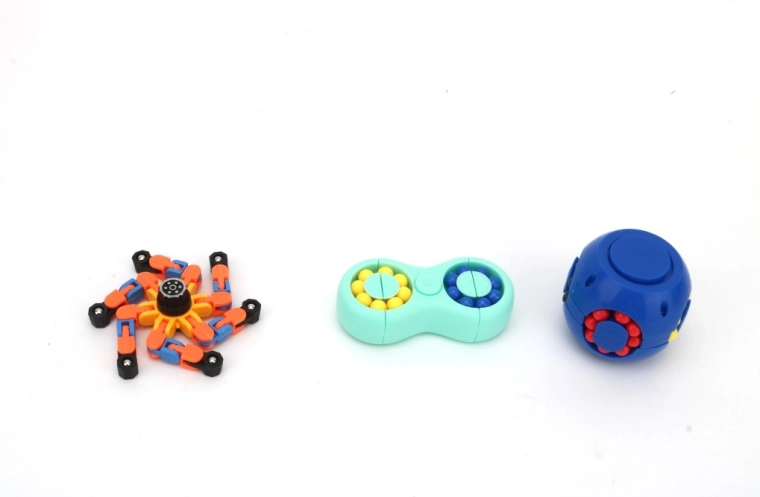 Brain puzzle rompecabezas: serpiente, cubo y de bolitas - 1 unidad