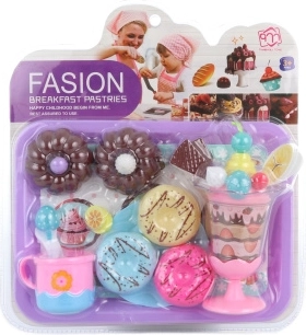 Set de pastelitos con copa