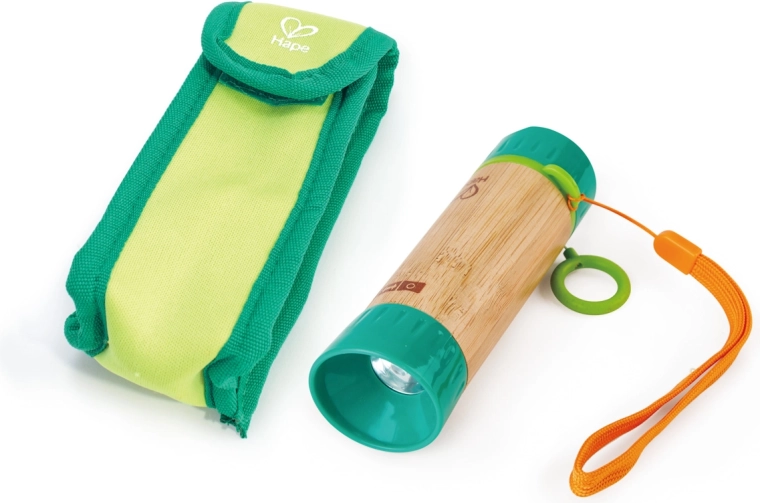 Linterna de bambú con manivela Hape