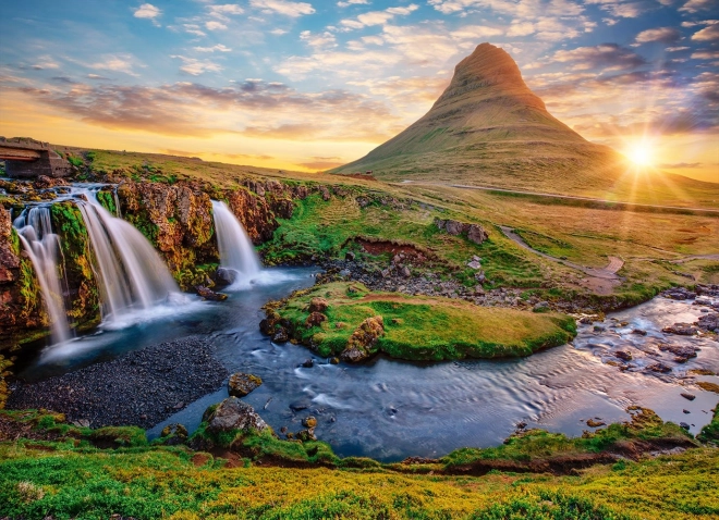Puzzle Cascada Kirkjufellsfoss, Islandia - 2000 piezas