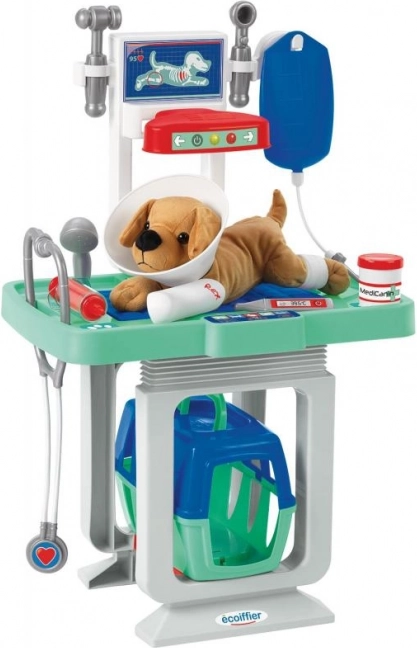 Clínica veterinaria ECOIFFIER con perrito de peluche y accesorios