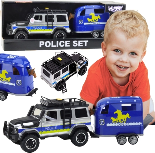 Coche todoterreno policial WOOPIE con remolque para caballos