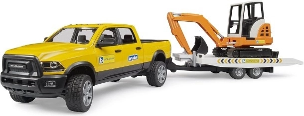 Bruder vehículo de servicio todoterreno RAM con miniexcavadora y remolque 1:16