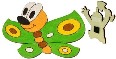 DODO imán decorativo de madera – mariposa verde 10 × 7 cm