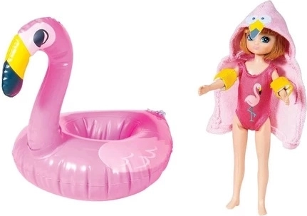 Muñeca Lottie nadadora con flamenco