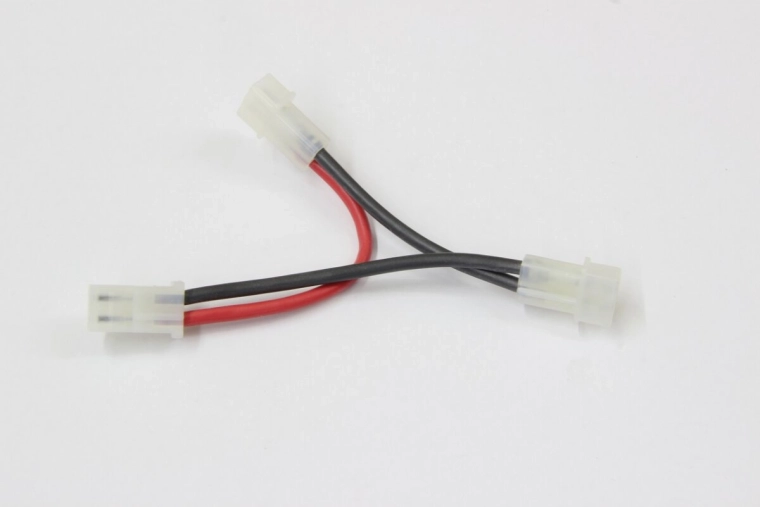 Cable en Y para batería AMP con cable de silicona y contactos dorados