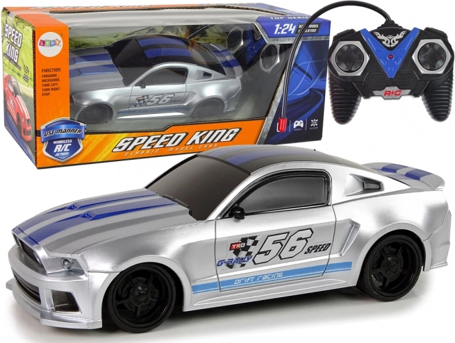 Rápido coche deportivo plateado teledirigido 1:24