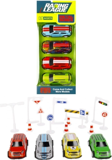 Coches de carreras con señales de tráfico
