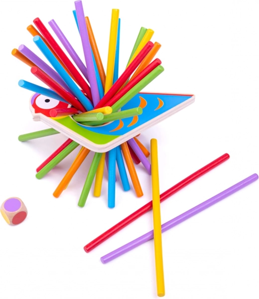 Colorido juego de equilibrio de madera con forma de loro