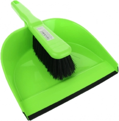 Huevo de Pascua de madera con lunares