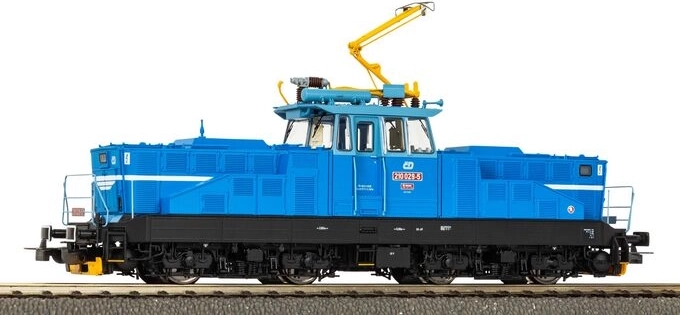 Piko locomotora eléctrica BR 210 ČD época VI con decodificador de sonido