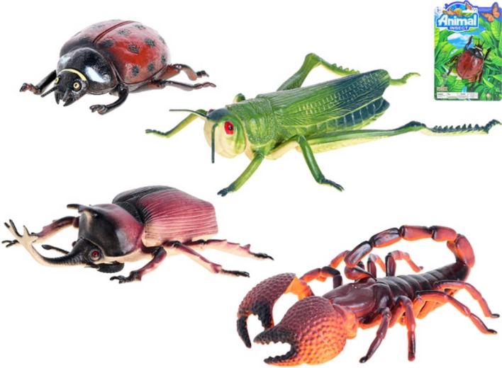 Maxi figura de insecto de plástico en cartón 12–20 cm - 1 pieza