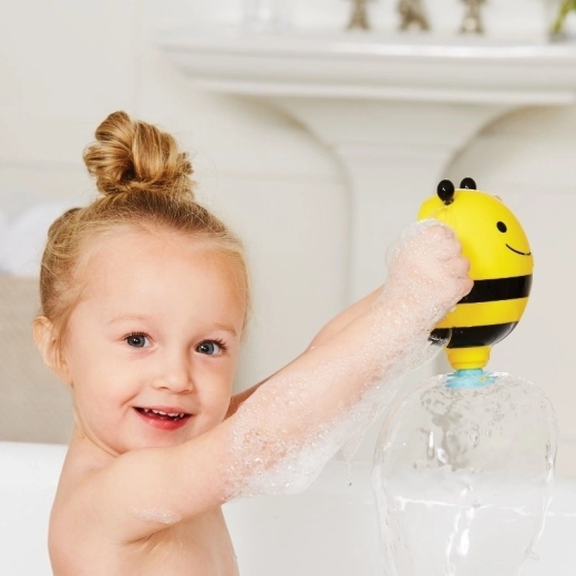 Adorable diseño de abeja que entretiene a los niños