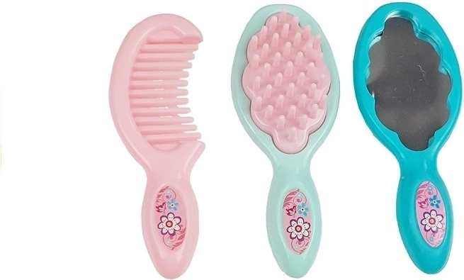 Todo lo necesario para una pequeña estilista