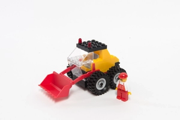 Cargador con pala roja