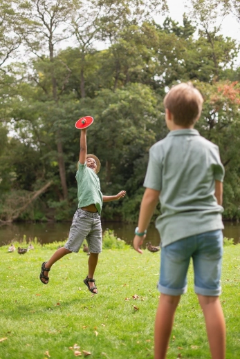 Diversión al aire libre para dos jugadores