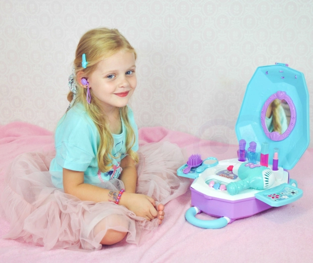 Todo para una pequeña princesa en un solo set