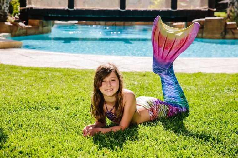 Cola de sirena realista