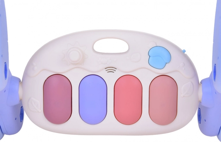 Piano musical con luces para las primeras melodías