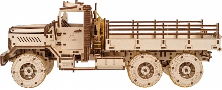 Propulsión por resorte y mecánica real 6x6