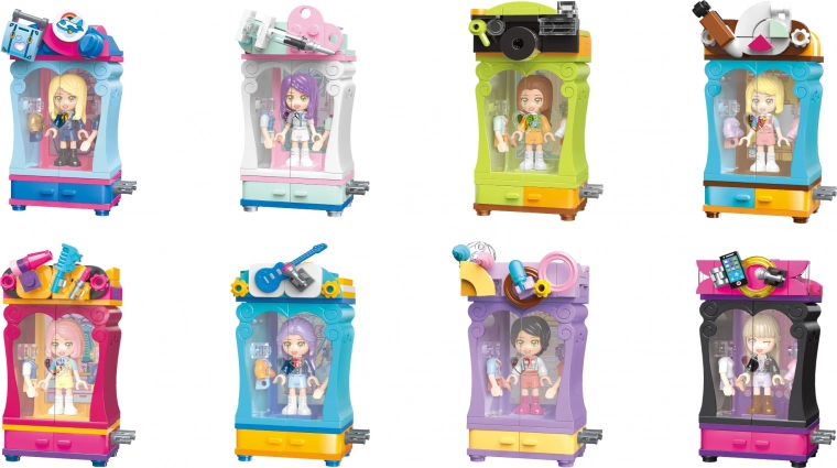 Minifigura y accesorios en cada set