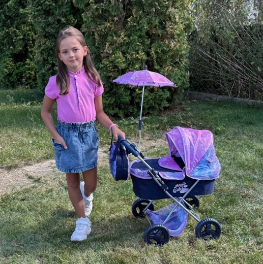 Comodidad para la muñeca y la pequeña mamá