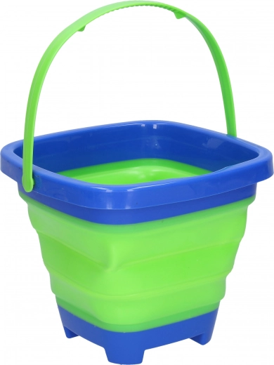 Ligero, pero resistente para jugar en la arena y junto al agua