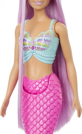 Cola brillante y look submarino