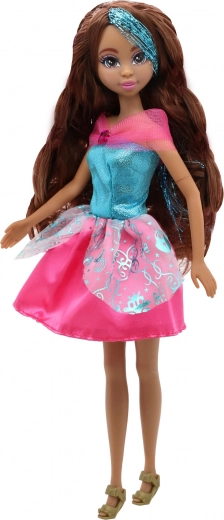 Larga melena para peinar y estilizar