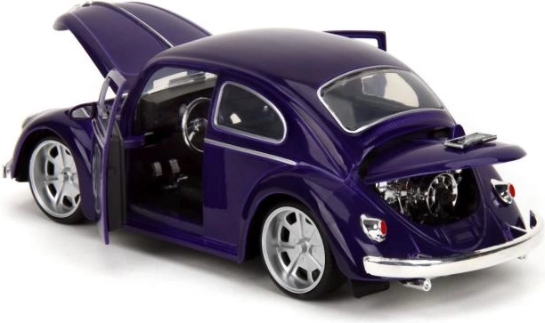 partes abatibles y detalles realistas