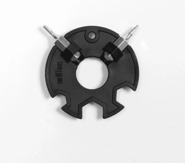 Práctico SuperTool incluido en el paquete