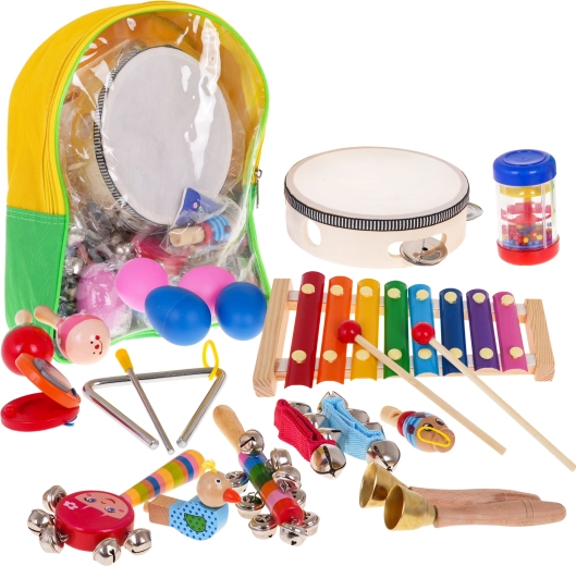 Todo a mano en la mochila transparente