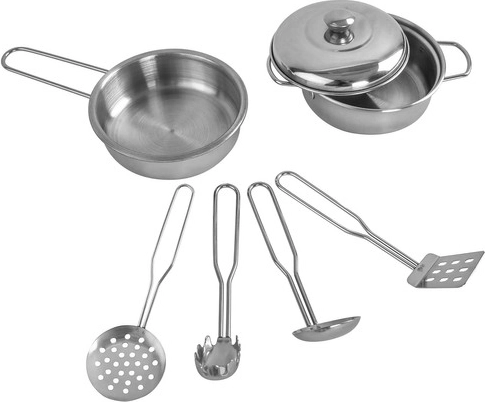 Utensilios y menaje metálicos incluidos