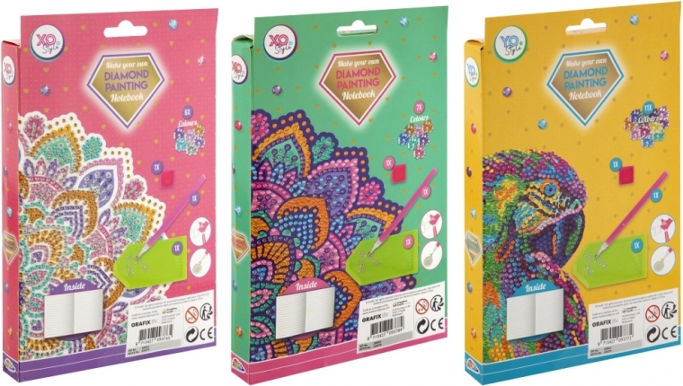 Mandala brillante en un cuaderno resistente