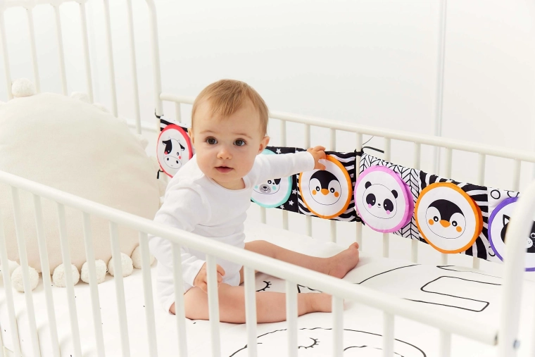 Solapas de felpa con elementos interactivos