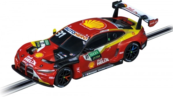 Bólidos de carreras detallados BMW M4 GT3 y Ferrari 488 GT3