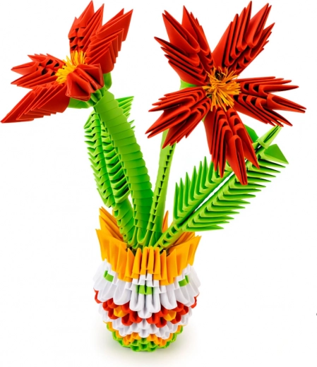 Flores decorativas en jarrón
