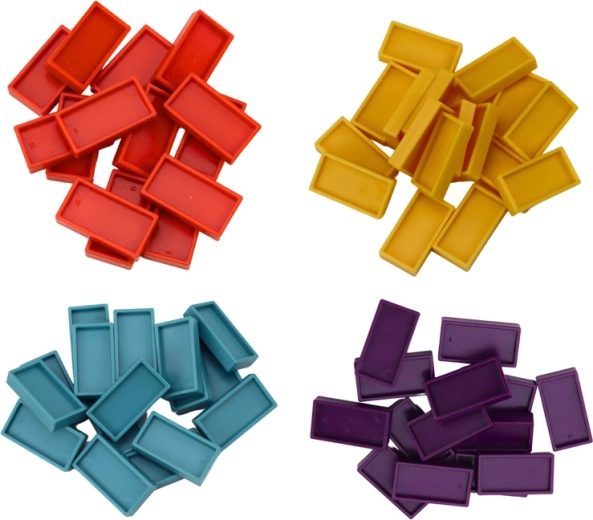 Cuatro juegos de dominó de colores