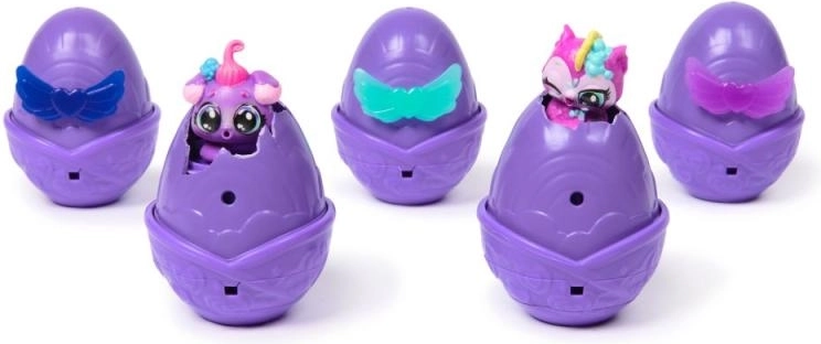 5 figuras coleccionables y 6 accesorios de cuidado