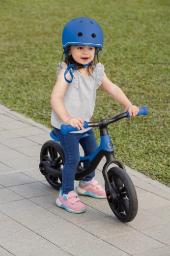 Sillín ajustable y manillar ergonómico