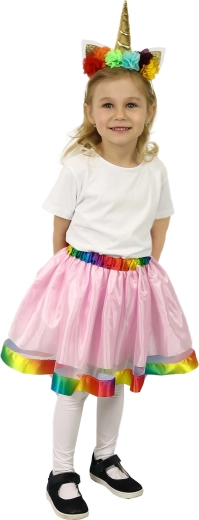 Bonito look para fiesta de niñas