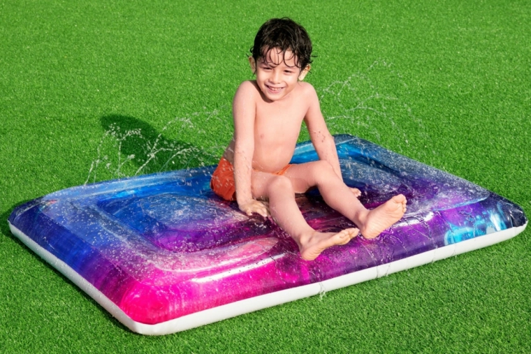 Fuente de agua y diseño espacial