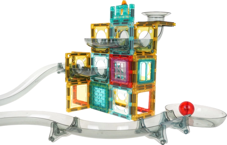 Piezas transparentes en colores vivos