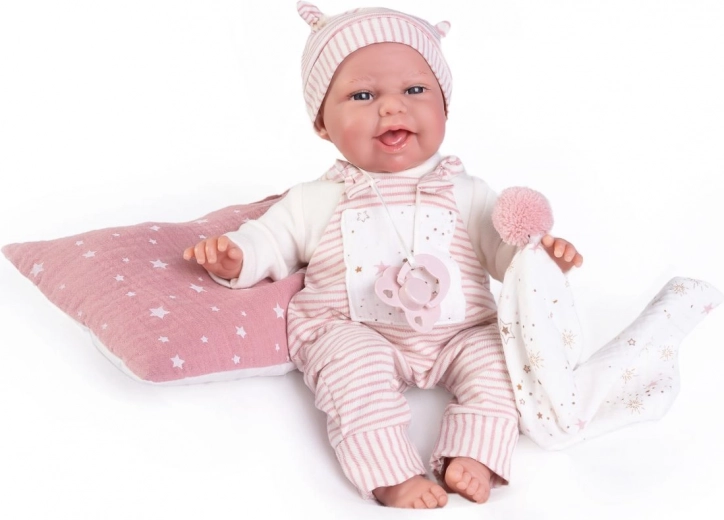 Cuerpo de tela suave y conjunto delicado