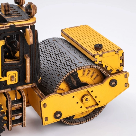 Piezas de madera precisas y montaje sencillo