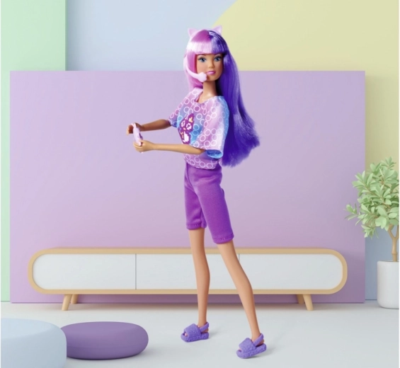 Pelo largo rosa‑violeta para peinar