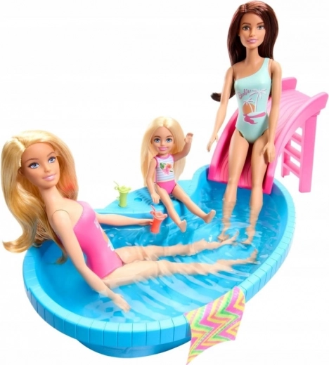 Diversión veraniega en la piscina con Barbie