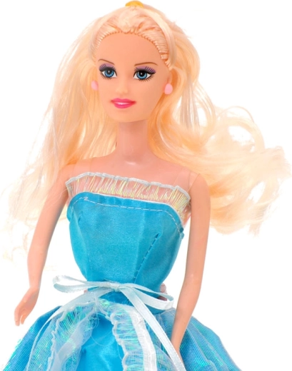 Juego de rol con muñeca mágica