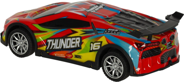 Diseño de carreras THUNDER e iluminación LED